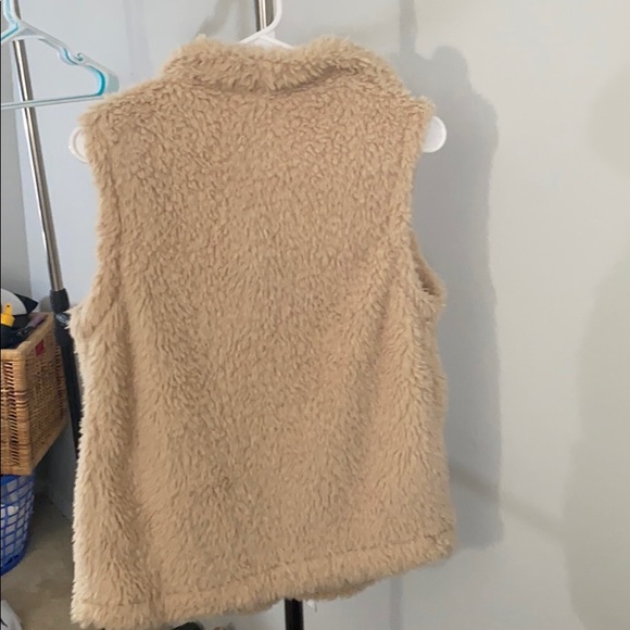 Tan Fuzzy Vest - Picture 3 of 5